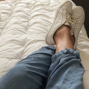 Meet your Posher, Sofi